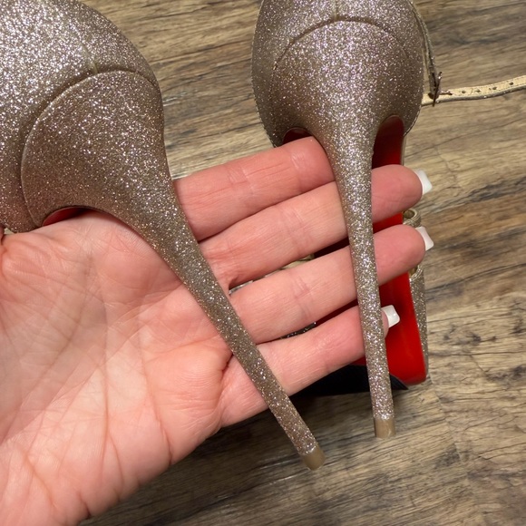 Christian Louboutin Champagne Glitter Strappy Peep-Toe Heels - Picture 6 of 7